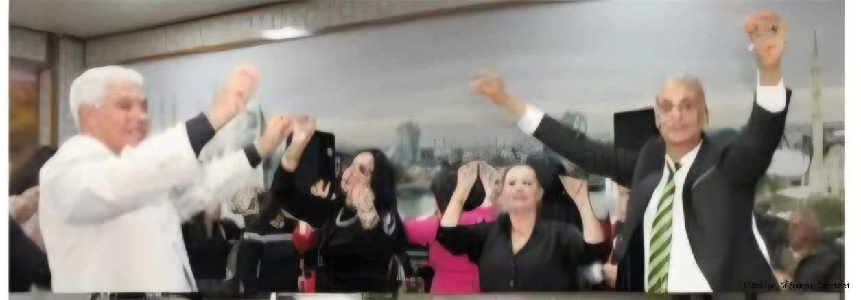 ŞANLIURFA PLATFORMU ADANA İL TEMSİLCİLİĞİ URFA SIRA GECESİ DÜZENLEDİ