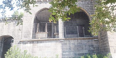AZİZ DOSTA NOTLAR