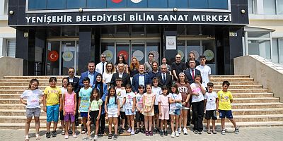 MERSİN VALİSİ ALİ HAMZA PEHLİVAN, YENİŞEHİR BİLİM VE SANAT MERKEZİNİ ZİYARET ETTİ